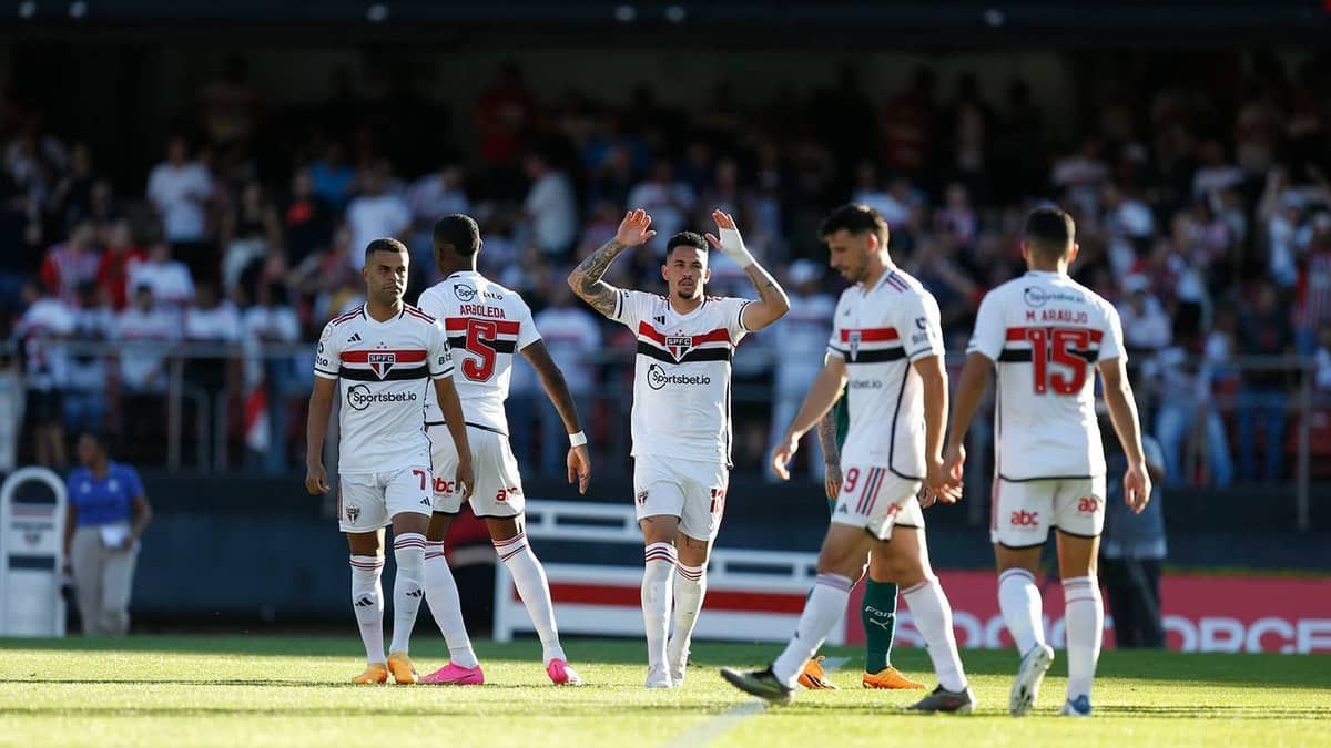 Jogador do São Paulo é sondado por time saudita do astro Cristiano Ronaldo 