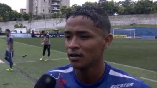 Atacante do São Raimundo "esqueceu" o nome do time durante entrevista pós-jogo