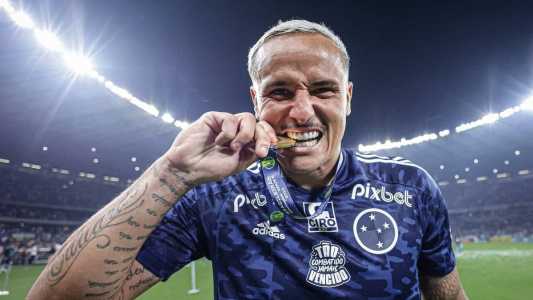 Atacante Edu quando atuava pelo Cruzeiro, em 2022
