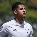 Autuori responde se pretende usar a base do Cruzeiro em mais oportunidades
