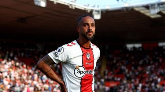 Atacante foi revelado pelo Southampton e voltou a jogar pelo clube inglês antes de se aposentar