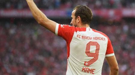 Atacante inglês marcou duas vezes na vitória bávara