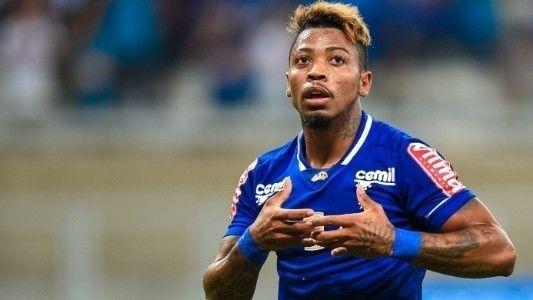 Atacante Marinho nos tempos de Cruzeiro, em 2016
