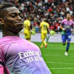 Com gol de Rafael Leão, Milan bate Verona e se reabilita no Italiano