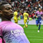 Com gol de Rafael Leão, Milan bate Verona e se reabilita no Italiano