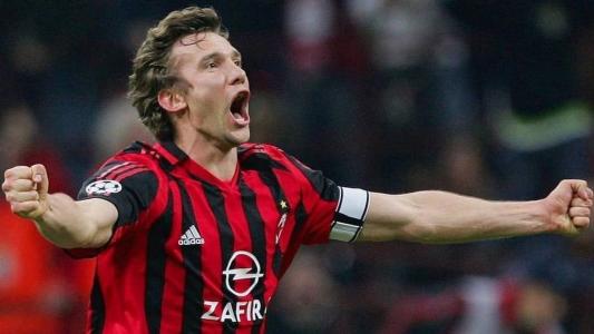 Atacante Shevchenko em passagem pelo Milan