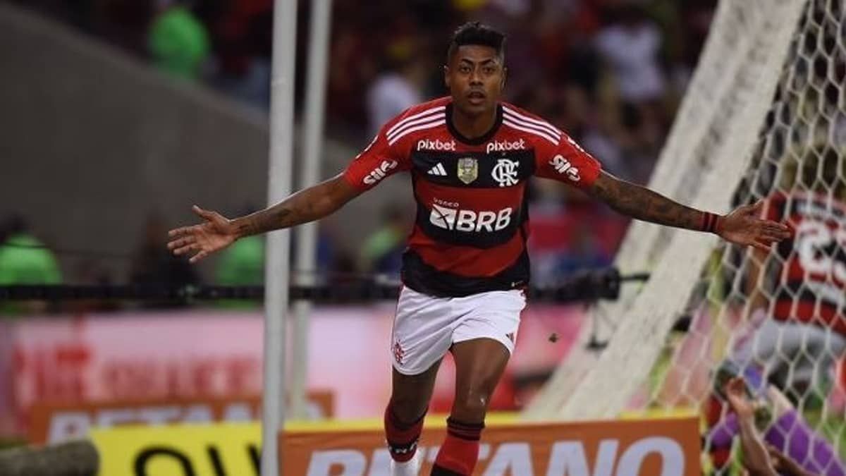 Flamengo tem concorrência de quatro clubes por Bruno Henrique; Atlético monitora
