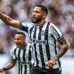 Ceará perde atacante titular e rescinde com volante; veja as movimentações