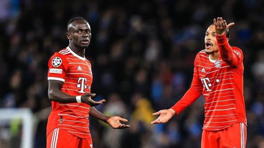Atacantes Mané (esq) e Sané (dir), do Bayern