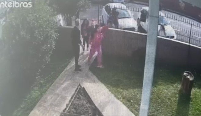 Ataque a escola no RS: adolescente suspeito de matar aluno, ferir colegas e professora é apreendido