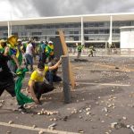 Lesa Pátria: Polícia Federal realiza mandado de busca e apreensão contra general da reserva