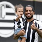 Athletic anuncia lateral ex-Botafogo como reforço para 2024