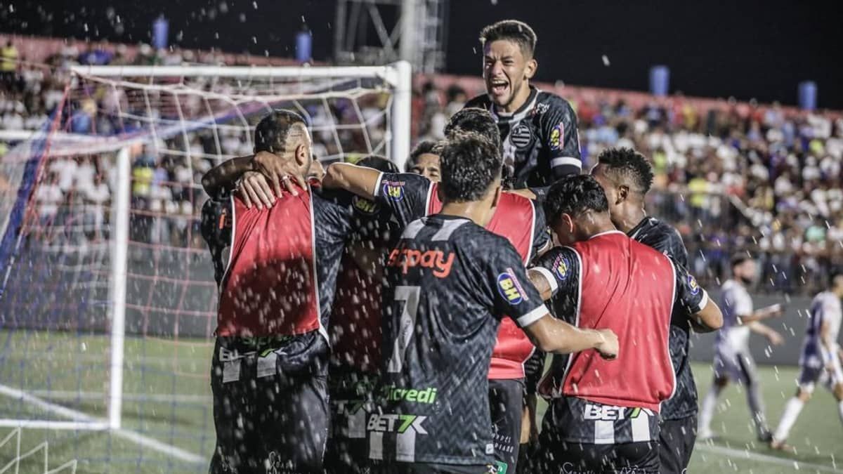 Athletic vence Bahia de Feira por 2 a 0 fora de casa e se aproxima da Série C