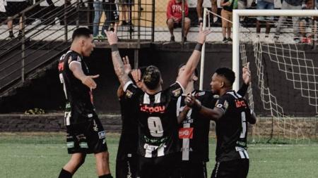 Athletic venceu Camboriú por 2 a 0 e avançou às quartas de final da Série D