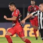 Athletico recebe Libertad em busca de classificação antecipada na Libertadores