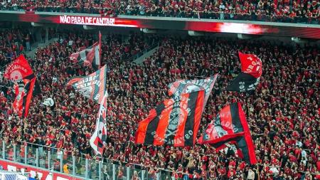 Athletico e Bahia se enfrentam no Campeonato Brasileiro