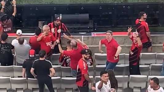 Athletico pode ser multado por gesto racista de torcedor