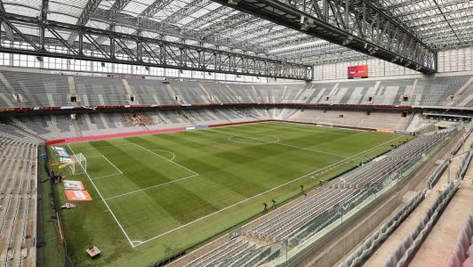 Athletico-PR e América se enfrentam às 19h (de Brasília) na Ligga Arena, em Curitiba