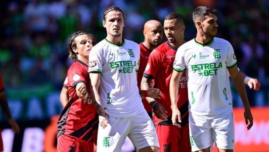Athletico-PR e América se enfrentam nesta quarta (25) na Ligga Arena, em Curitiba