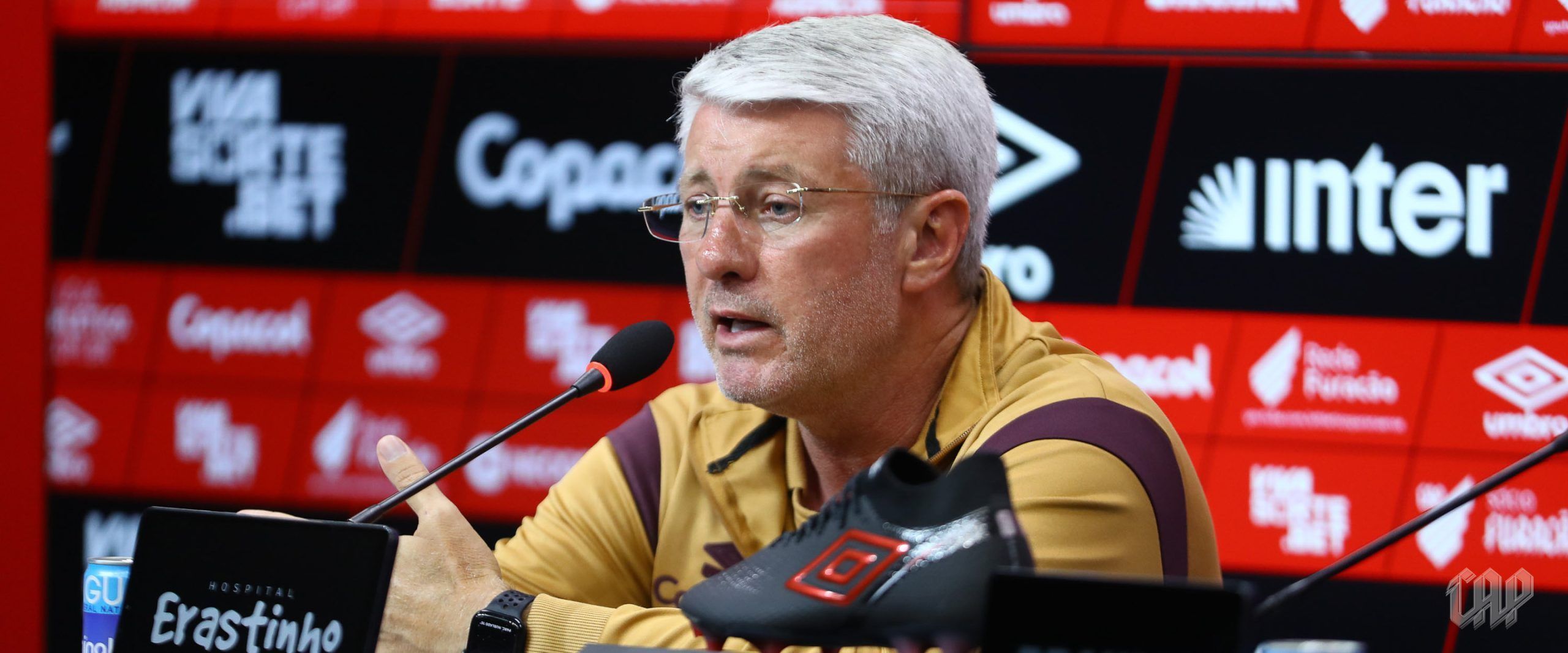 Odair Hellmann segura ansiedade pelo acesso do Athletico-PR na Série B