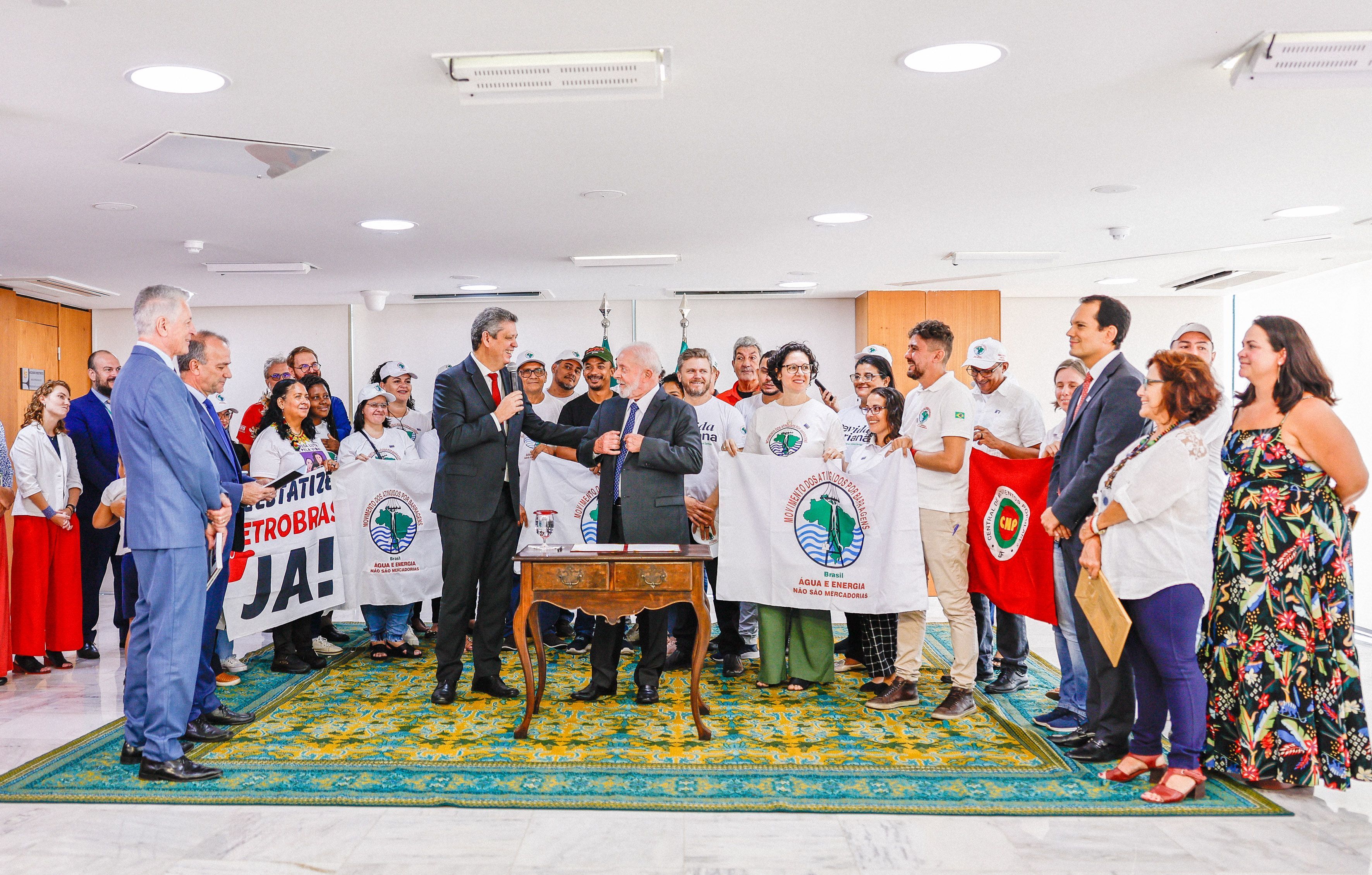 Após controvérsias, MAB afirma que Política de Barragens valerá pra danos em Mariana e Brumadinho