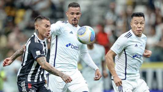 Um clube de futebol é feito de grandes jogos, craques, conquistas, derrotas amargas e torcida fiel. Tudo isto pode resumir a história de 106 anos do Galo...