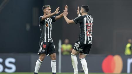 Um clube de futebol é feito de grandes jogos, craques, conquistas, derrotas amargas e torcida fiel. Tudo isto pode resumir a história de 106 anos do Galo...