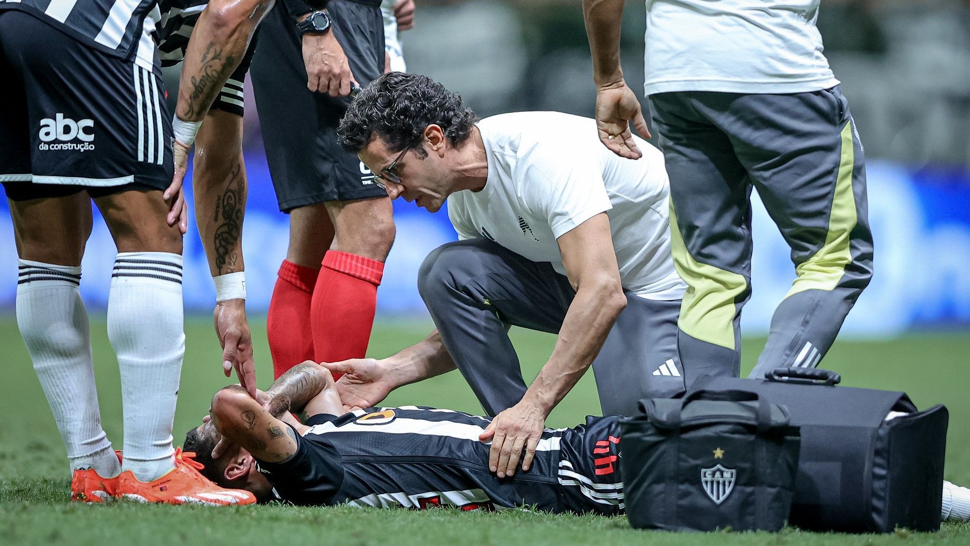 Atlético: Rubens se manifesta após grave lesão contra o Criciúma