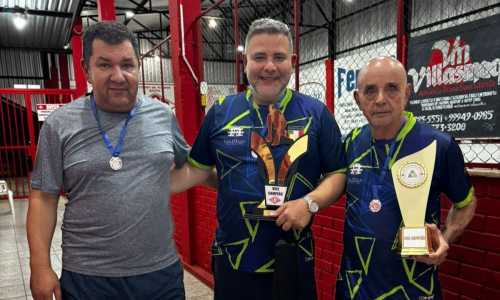 Atletas da Bocha Casa D'Italia JF foram vice no Mineiro de trios Foto Bocha Casa D'Itatia JF Divulgação