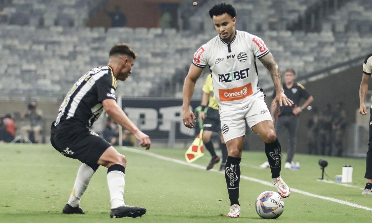 'Tem que caprichar para por essa bola para dentro', destaca Roger Silva após derrota do Athletic