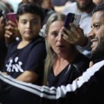 Hulk lamenta condição de gramado para jogo decisivo do Atlético