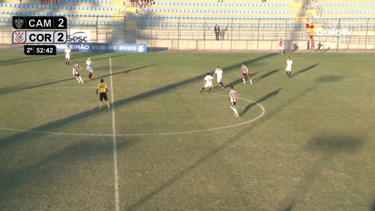 Galinho leva gol nos acréscimos e é eliminado do Brasileirão Sub-20