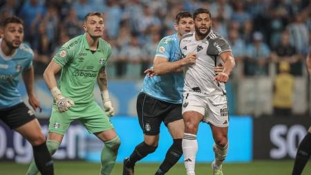 Atlético e Grêmio são adversários diretos por vaga na Copa Libertadores