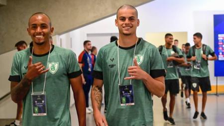 Atlético e Santos se enfrentam no Campeonato Brasileiro