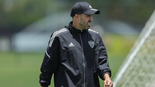 Atlético está devendo