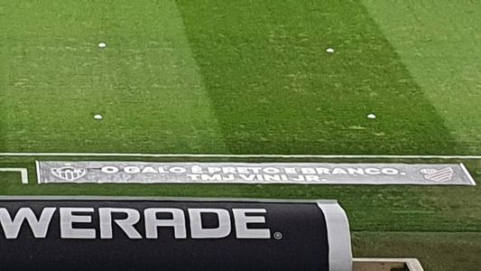 Atlético exibiu faixas no Mineirao para apoiar jogador