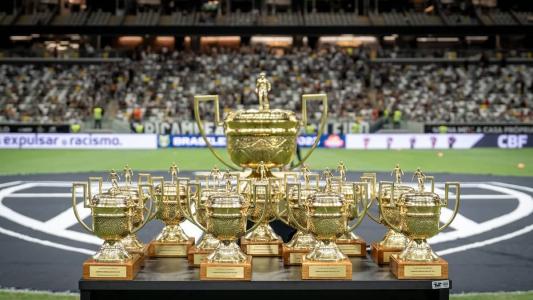 Atlético faz nova homenagem para campeões brasileiros