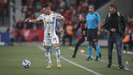 Atlético foi beneficiado por vitória do Athletico-PR, dizem números da UFMG