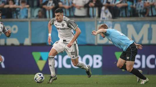 Atlético foi derrotado pelo Grêmio em Porto Alegre