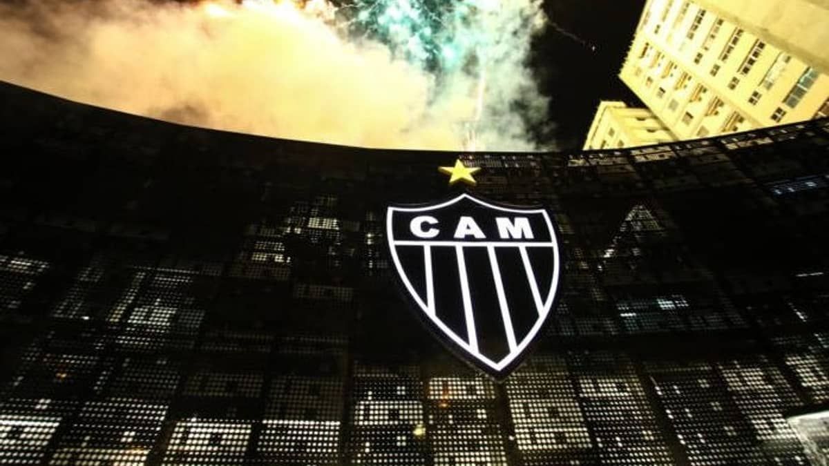 Atlético assina contratos, e Libra celebra adesão: 'Seja bem-vindo'