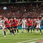 Atlético-GO vence o Ituano em casa e cola no G4 da Série B