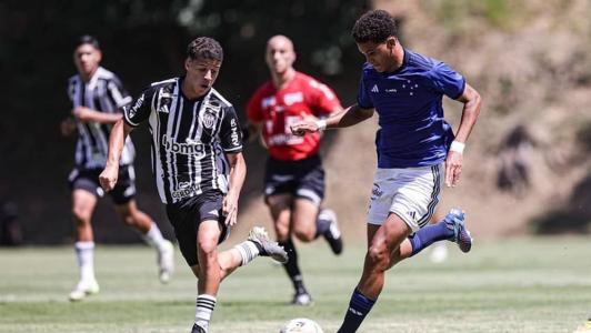 Atlético goleou o Cruzeiro por 3 a 0 e ficou com o título do Mineiro Sub-15 de 2023