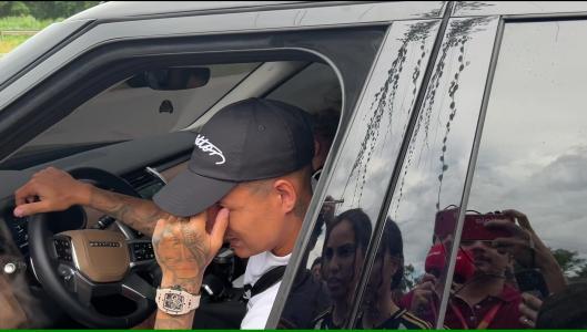 Guilherme Arana se despediu do Atlético na Cidade do Galo
