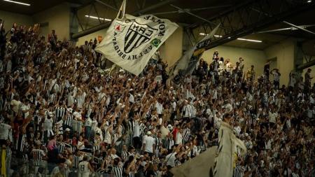 Atlético inicia venda de ingressos para jogo com o Corinthians