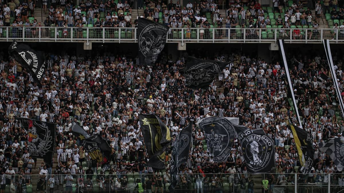 Atlético anuncia venda de ingressos para jogo no sábado de Carnaval