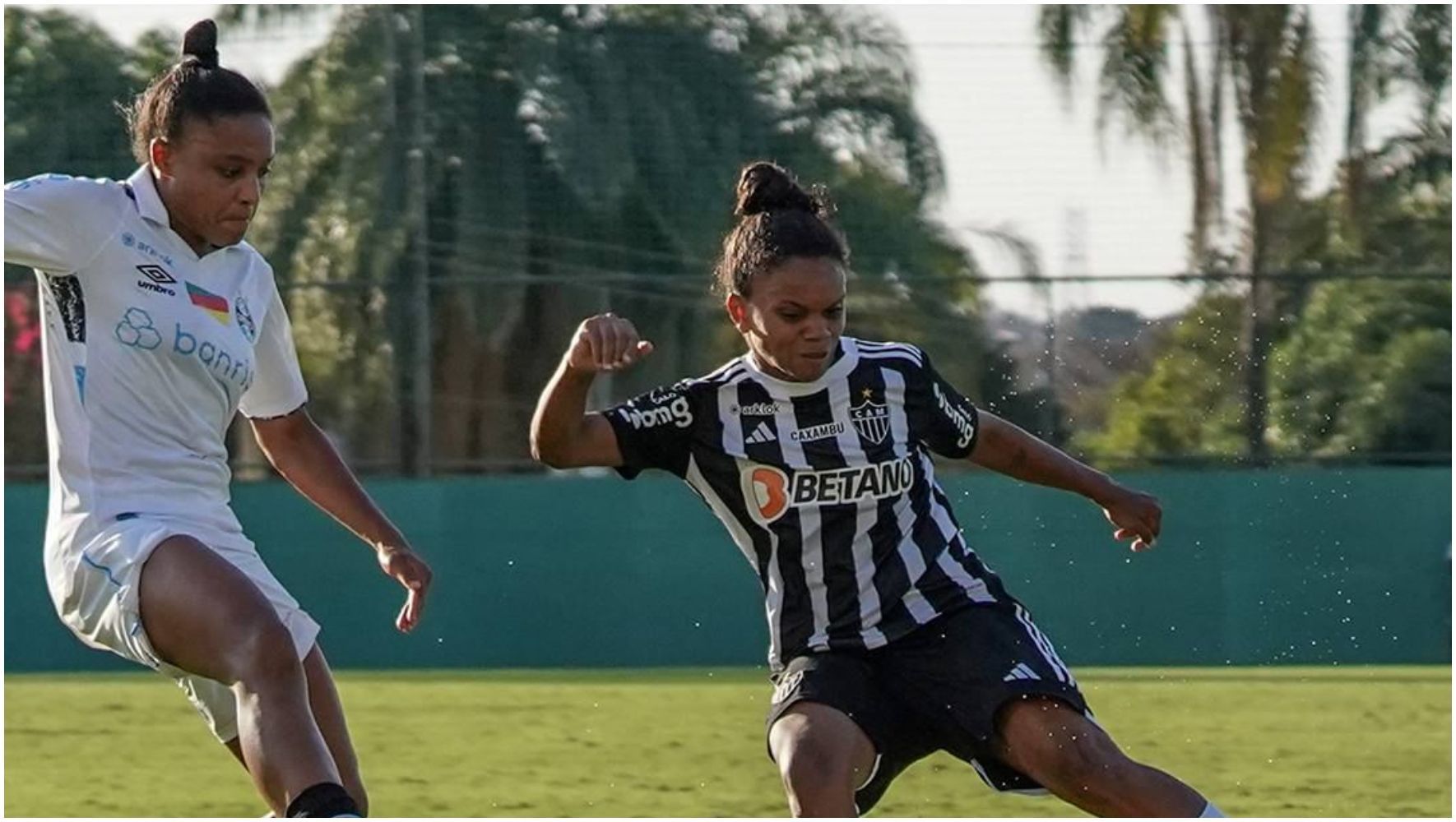 Já rebaixado, Atlético perde para o Grêmio e segue sem vencer no Brasileirão Feminino