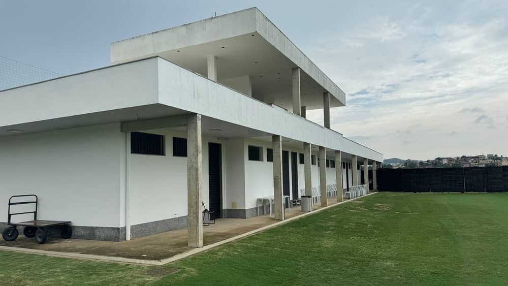Atlético tenta vender naming rights do CT e já tem planos para usar o dinheiro