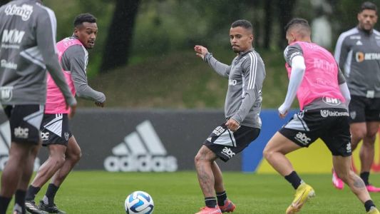 Atlético pode ter três volantes para enfrentar o Millonarios nesta quarta (8)