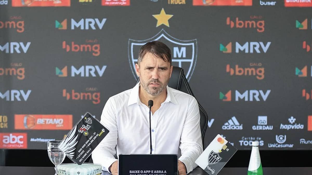 Vocês têm dúvida de quem é o favorito ao Campeonato Mineiro? 