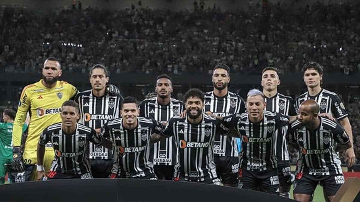Após perder Hulk e Saravia, Atlético tem um pendurado na Libertadores